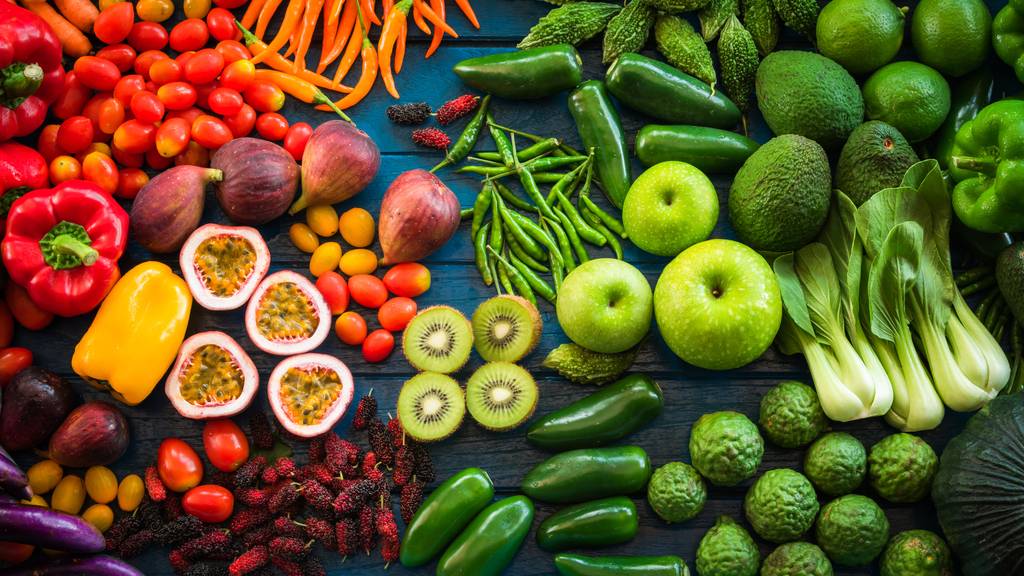 Breast Cancer Risk May Be Reduced By Eating More Fruits Veggies Study